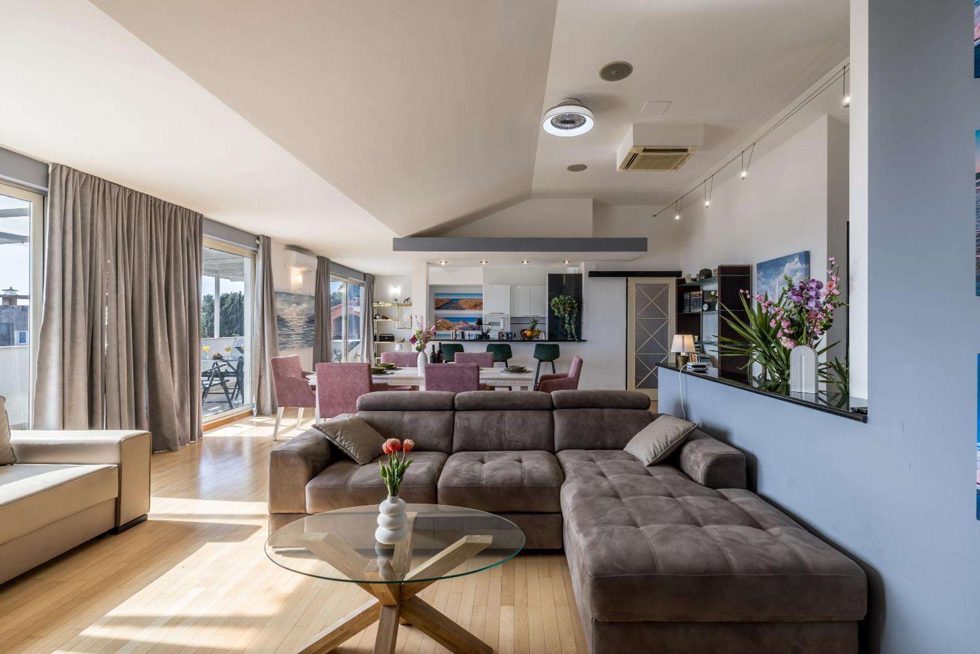 Urban Utopia Penthouse With Private Parking Split Eksteriør bilde