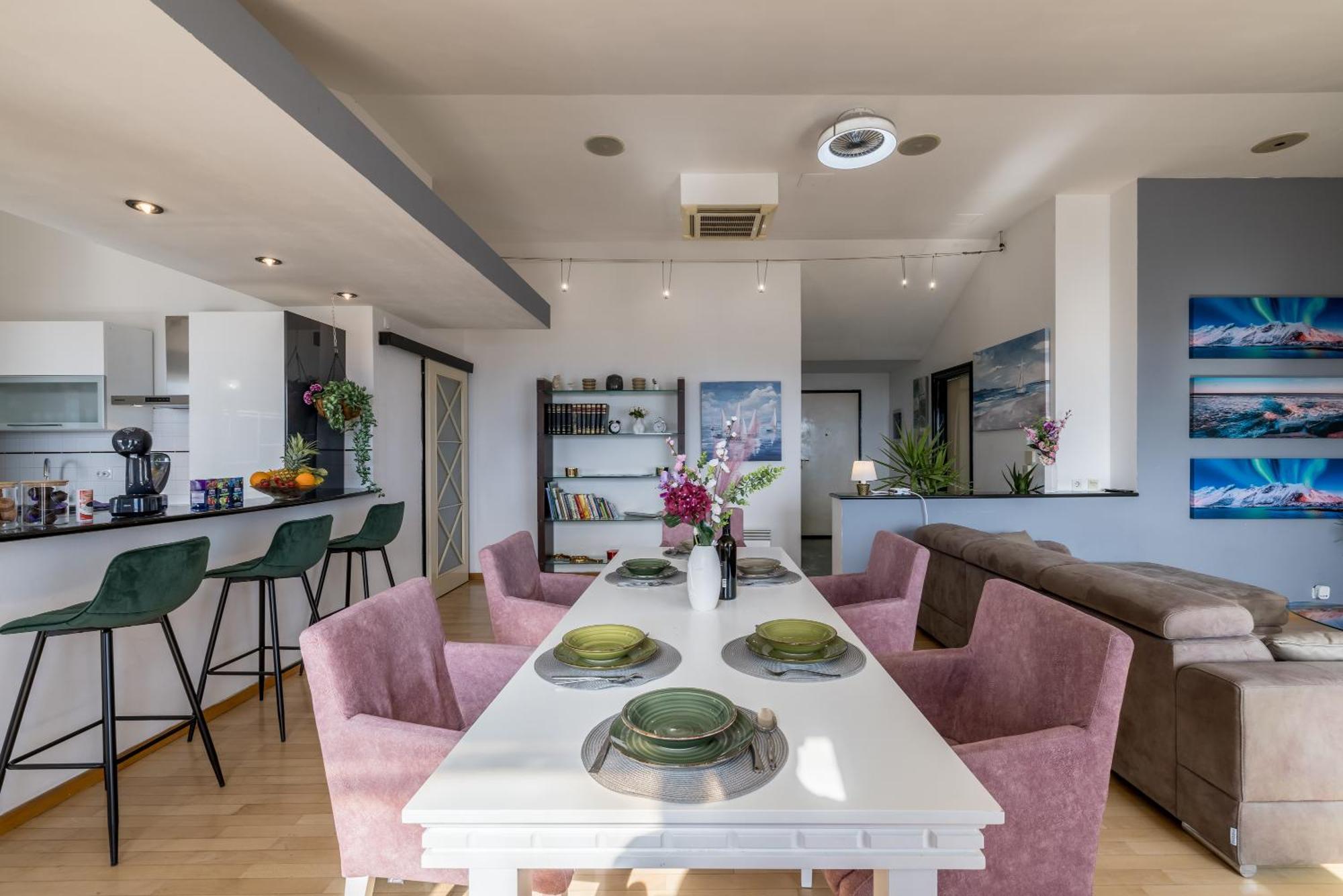 Urban Utopia Penthouse With Private Parking Split Eksteriør bilde